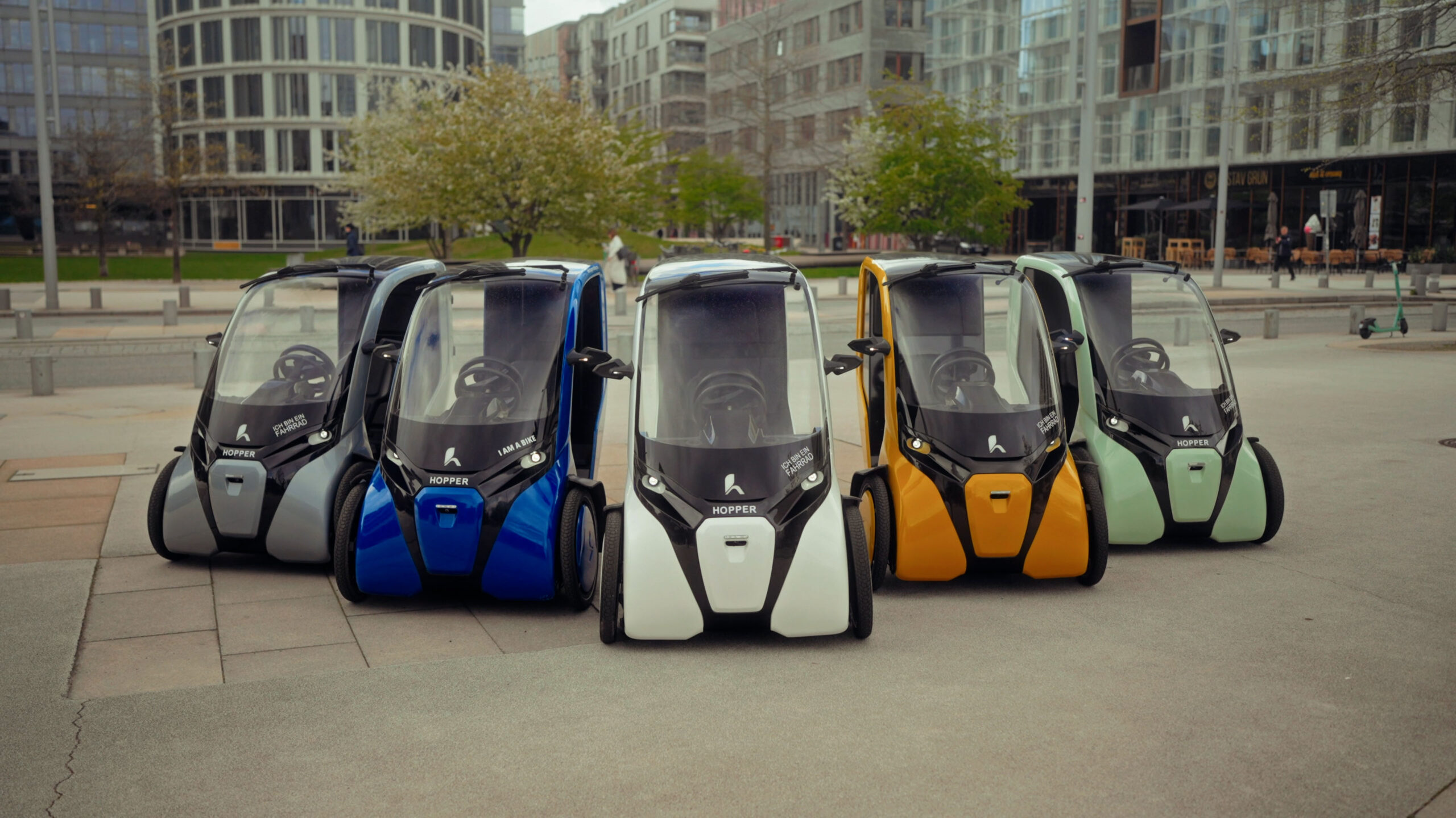 5 Hopper in verschiedenen Farben